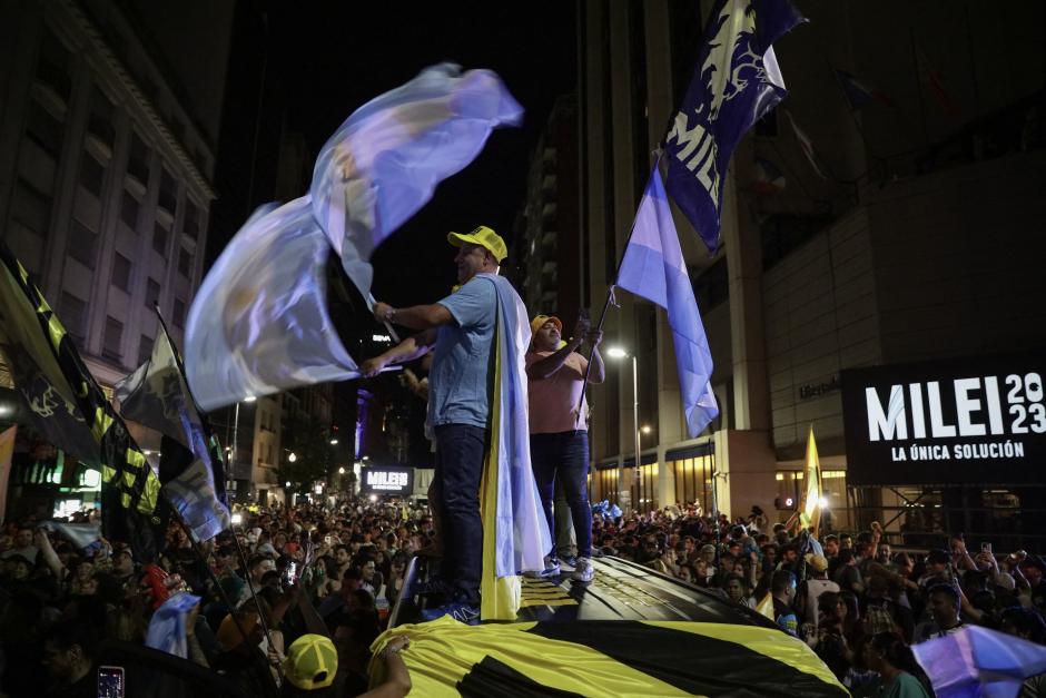 Celebración en las Calles Argentina