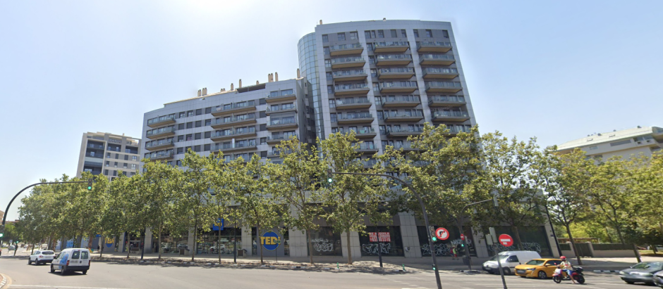 El edificio antes del incendio en la ciudad de Valencia | Google Maps